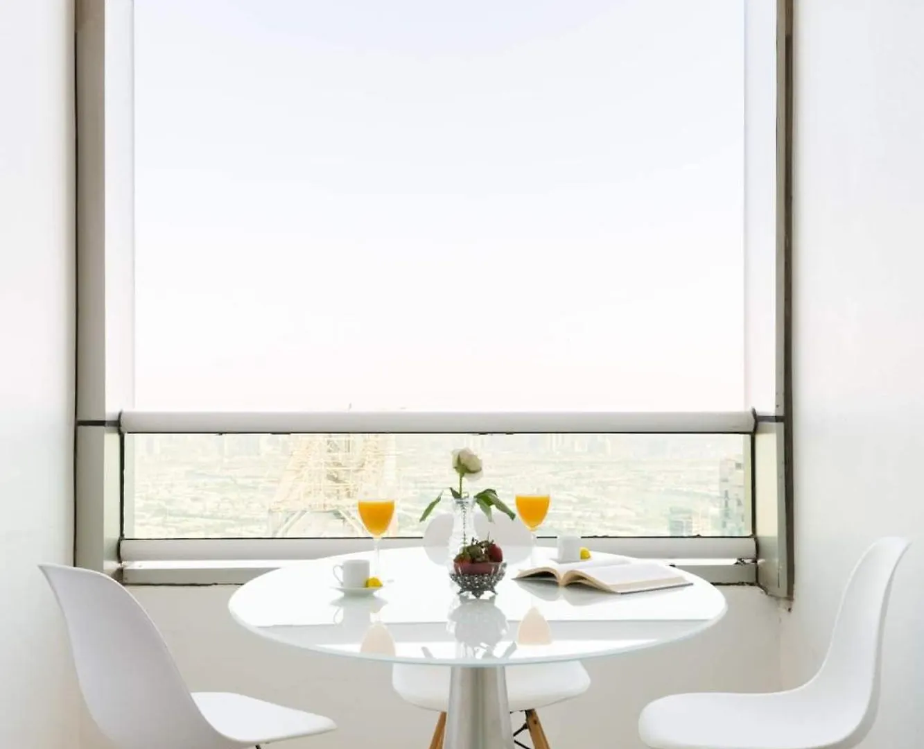 Savor Marina Views From The 64Th Floor Aparthotel Dubai